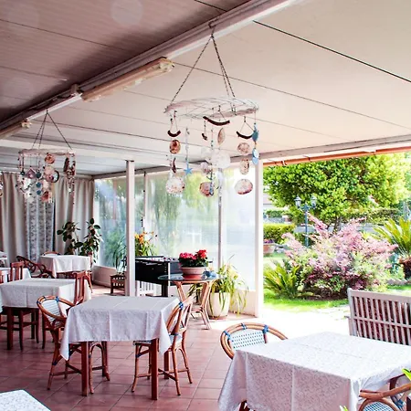Bed & Breakfast Zeno 3*